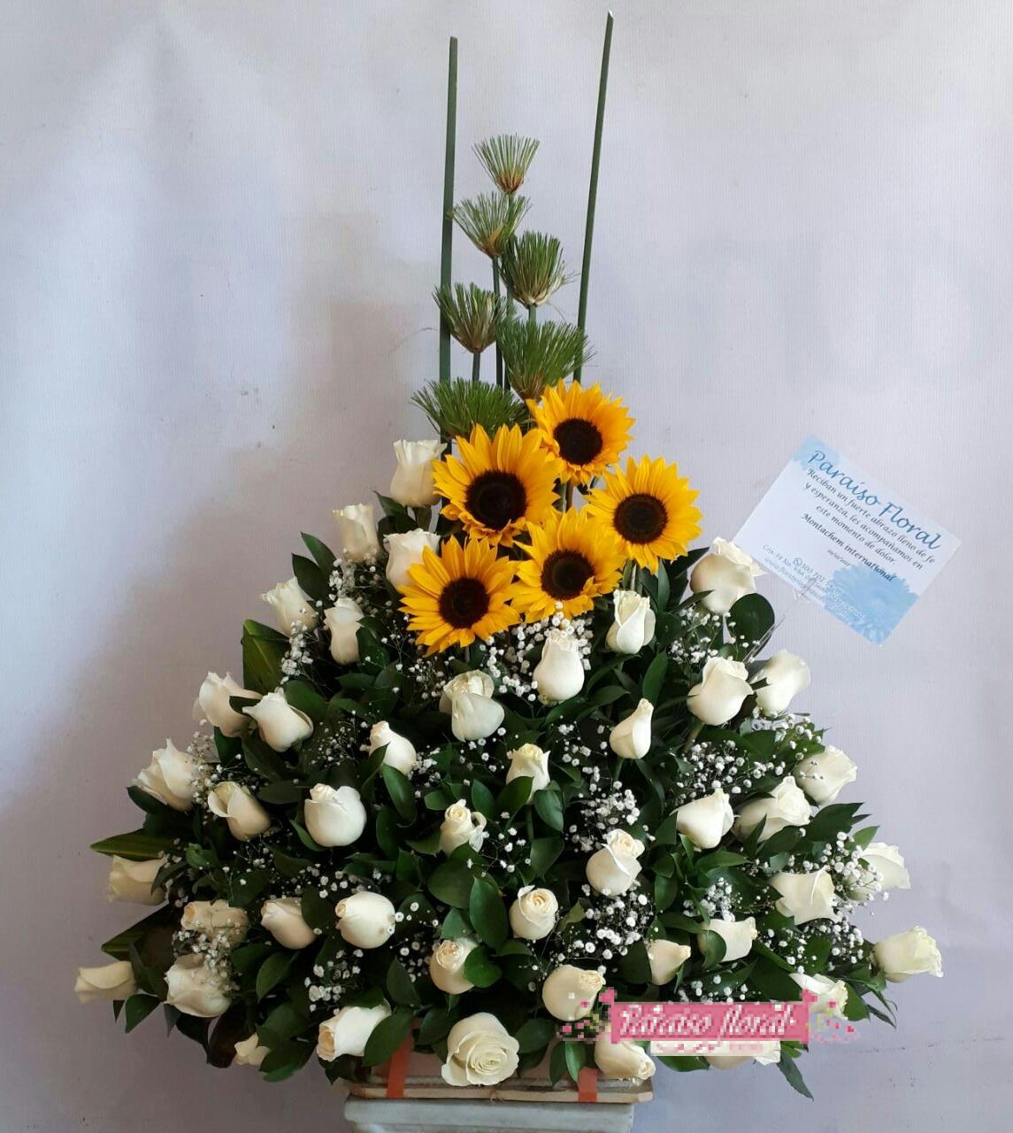 ramo funebre con girasoles