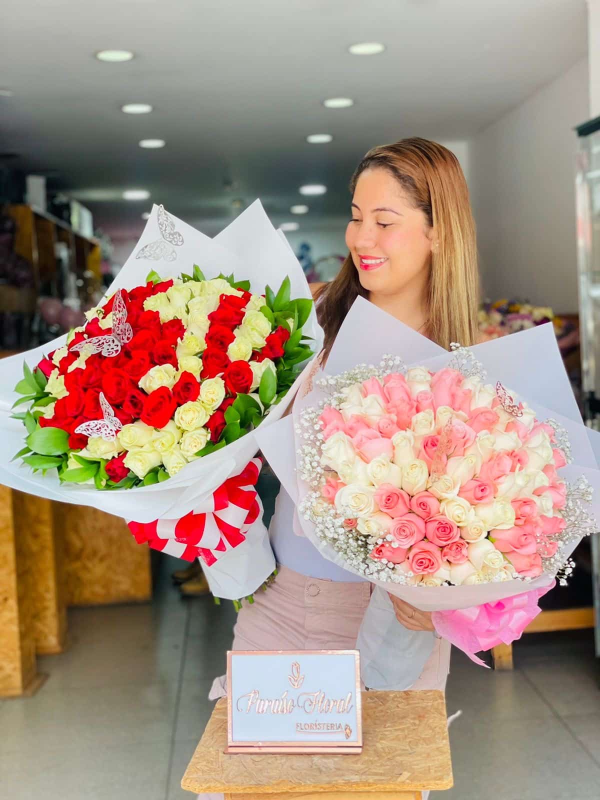 Arreglo buchón 100 rosas